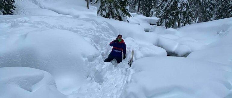 У Карпатах знайшли заблукалого туриста з Київщини