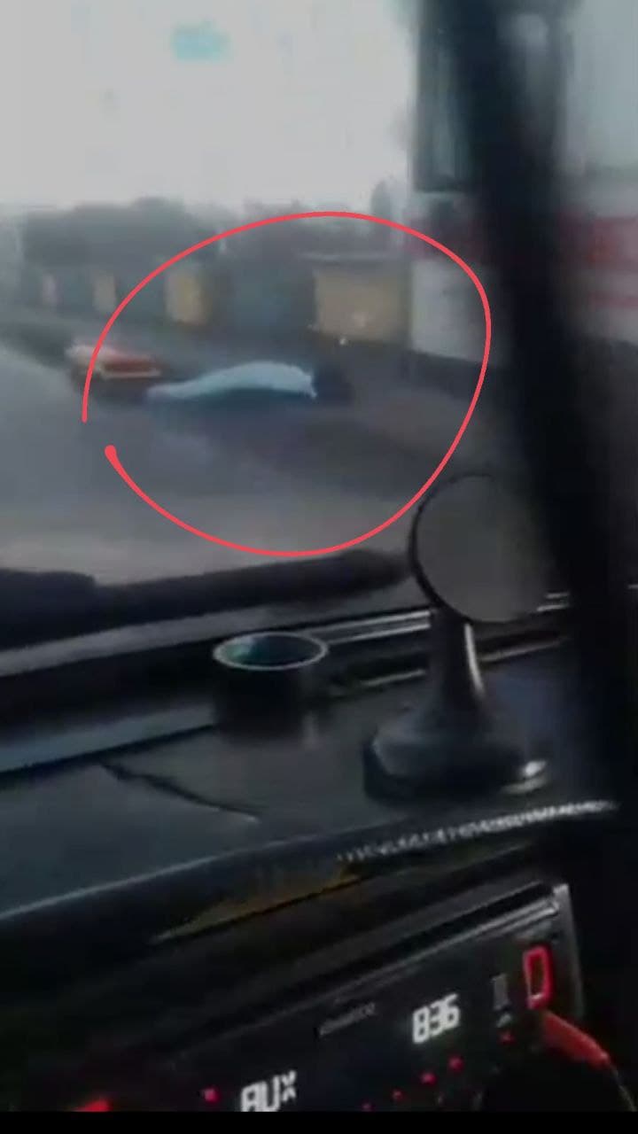 В Ужгороді перед мостом знайшли тіло людини