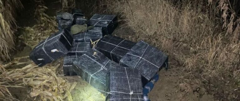 Тютюнова контрабанда: на Закарпатті затримали зловмисників