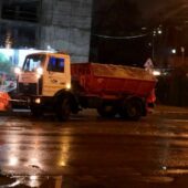 На дороги столиці відправили спецтехніку через погіршення погоди