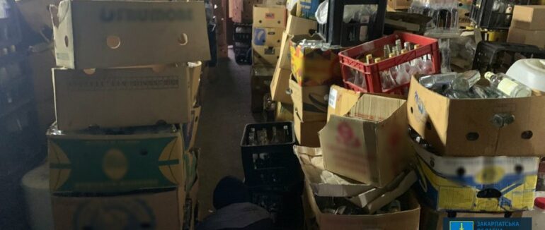 В Ужгородському районі викрили підпільний цех з виготовлення алкогольних напоїв