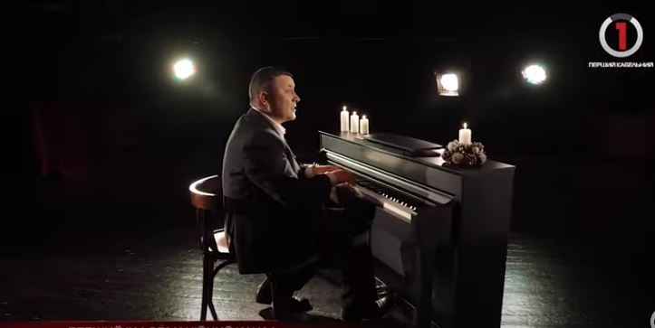 Закарпатець Олексій Тулюк зняв чуттєвий кліп до Новорічних свят (ВІДЕО)