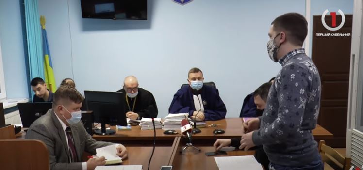 Судовий розгляд резонансної справи: засідання у справі вбитого на АЗС мукачівця Сергія Спачинського (ВІДЕО)