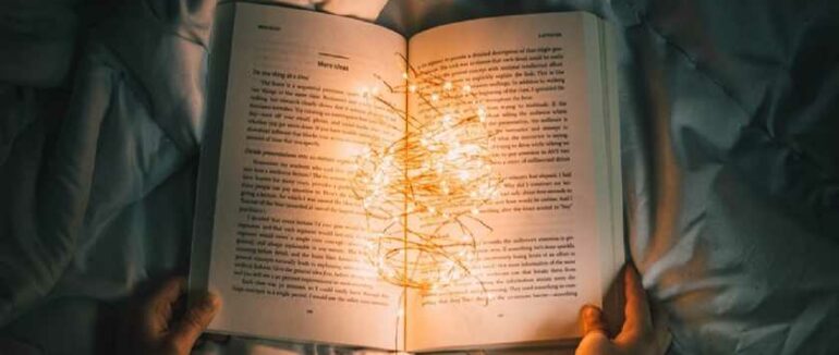 Шпигунські трилери та історичні детективи: 6 приголомшливих книг, від яких не відірватися