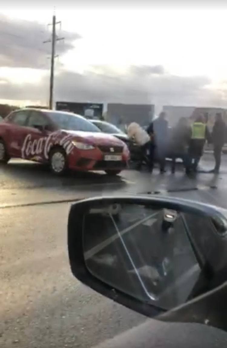 У Мукачеві трапилася ДТП: зіштовхнулися одразу чотири автомобілі