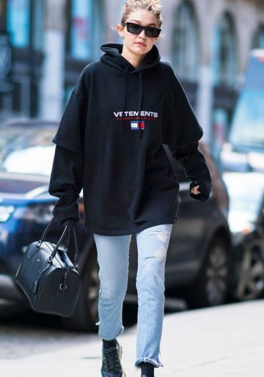 Мережа магазинів «Шара ПЛЮС»:  тільки якісні одяг та взуття