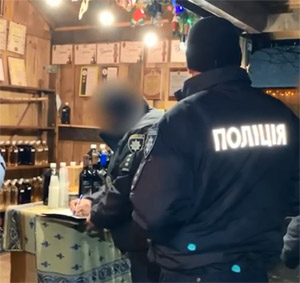 Впродовж минулого дня закарпатські поліцейські виявили понад 70 порушників карантинного режиму