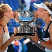 Australian Open-2022: визначилися переможниці парного жіночого розряду