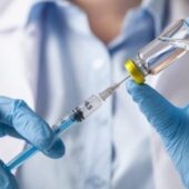 Вакцинація на Закарпатті: впродовж тижня щеплення проти COVID-19 отримало понад 13 тисяч людей