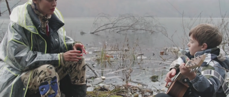 Закарпатська співачка Аліна Паш опублікувала зворушливий кліп напередодні Водохреща