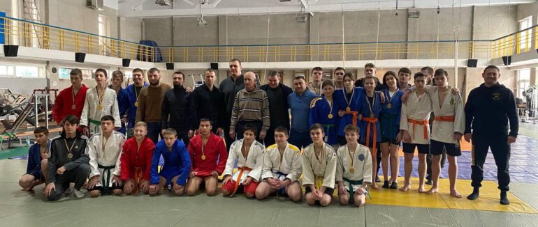 В Ужгороді відбувся чемпіонат області з самбо серед юнаків