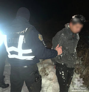 Пограбування з проникненням: в Ужгороді затримали малолітніх крадіїв