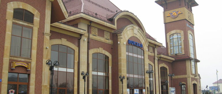 На ужгородському вокзалі виявили підозрілий предмет