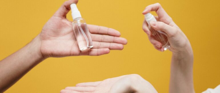 Внаслідок великої кількості захворювання Закарпаття перевели в іншу карантинну зону