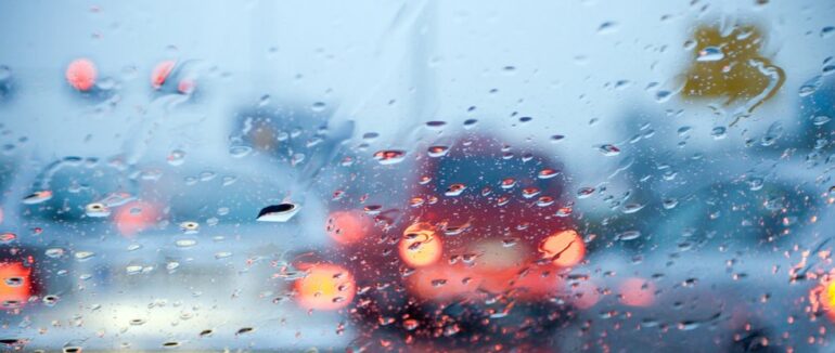 Дощі, тумани та ожеледиця: якою буде погода протягом тижня на Закарпатті