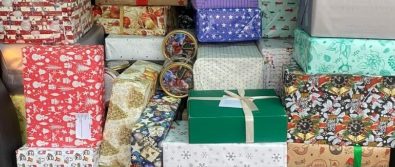 В Ужгороді пограбували автомобіль волонтерів з подарунками для людей похилого віку