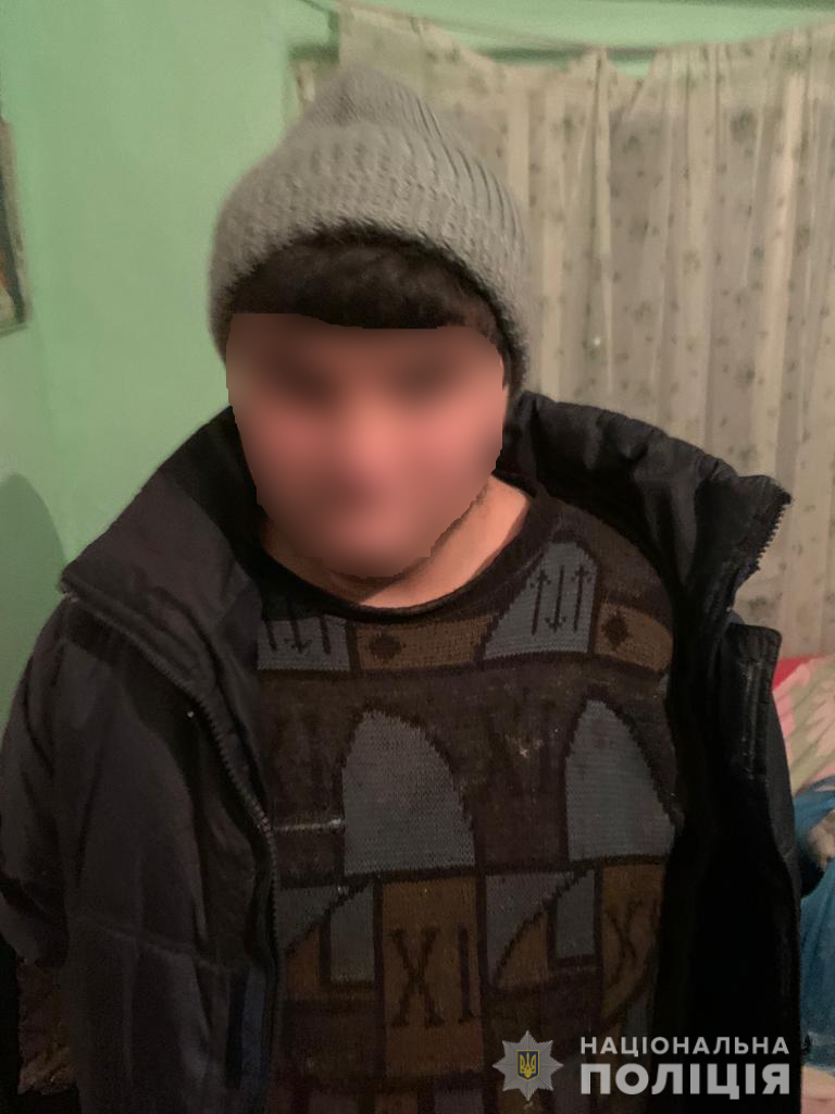 18-річний хлопець жорстоко вбив сокирою свою тітку на Закарпатті: нові подробиці