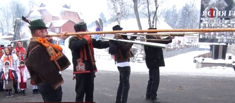 У Ясіня урочисто відзначили 103-ю річницю Гуцульської республіки (ФОТО, ВІДЕО)