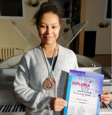 Юна піаністка з Мукачева здобула премію Міжнародного фестивалю-конкурсу