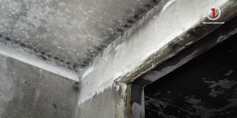 В Ужгороді через несправний телефон згоріла квартира (ФОТО, ВІДЕО)