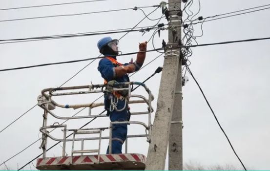 Сьогодні по Закарпатській області не буде світла (Перелік)