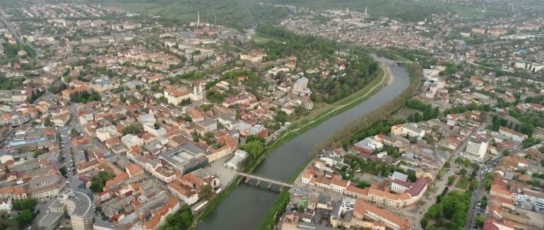 В Ужгороді пропонують перейменувати дві вулиці на честь відомих фізика та художника