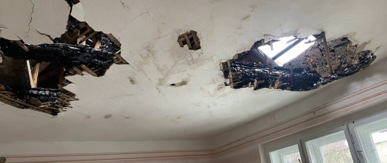 В Іршавському районі горів дах житлового будинку