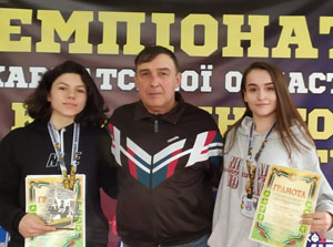 Студентка УжНУ стала абсолютною чемпіонкою області з пауерліфтингу