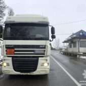 Перевезення небезпечного вантажу без документів:  на Закарпатті затримали двох водіїв