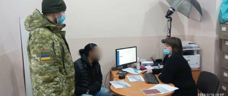 Незаконно перебував в Україні: на Закарпатті затримали іноземця
