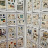 В обласному центрі Закарпаття відкрили філателістичну виставку