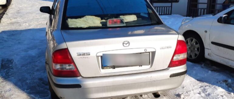 В Ужгороді у нетверезого водія виявили зброю