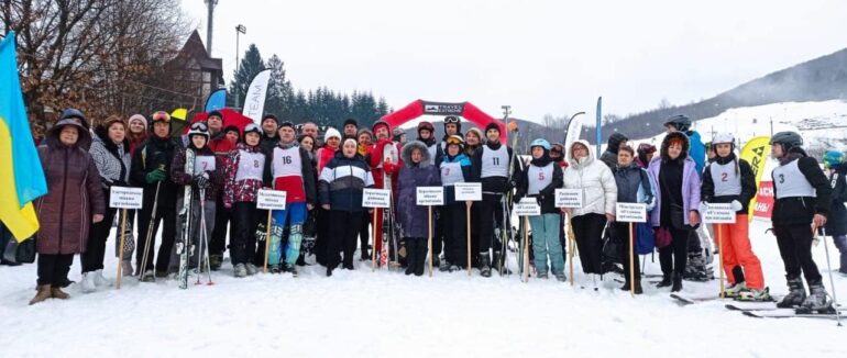Обласні змагання у Поляні: міжгірські освітяни-слаломісти повернулись додому у статусі чемпіонів