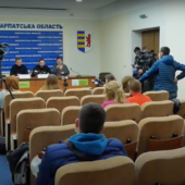 Звернення до студентів і бізнесменів: акценти брифінгу в Закарпатській ОДА (ВІДЕО)