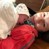 Народився під час війни: в одному із бомбосховищ жінка народила маленького українця