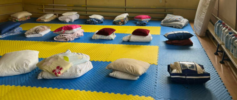 Ужгородці масово допомагають переселенця: Голова Богдан Андріїв дякує кожному