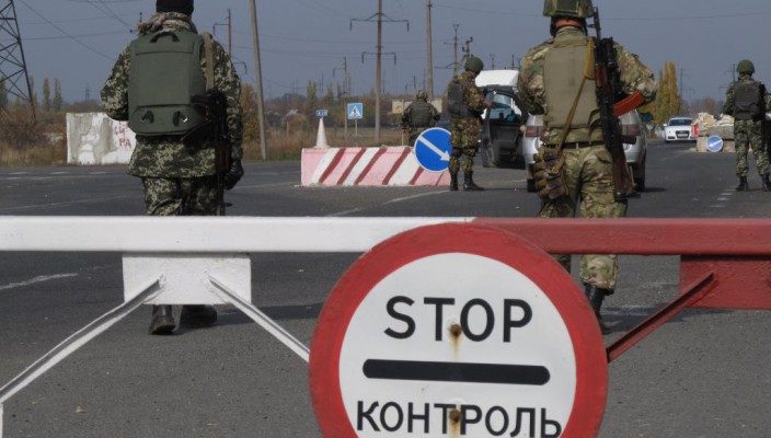 Переселенці продовжують прибувати на Закарпаття: правила перетину блокпостів
