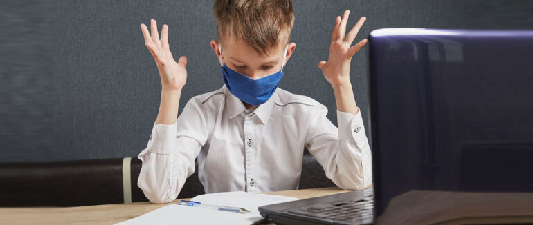 У Мукачівській громаді школярі продовжують навчатися дистанційно до 21 лютого