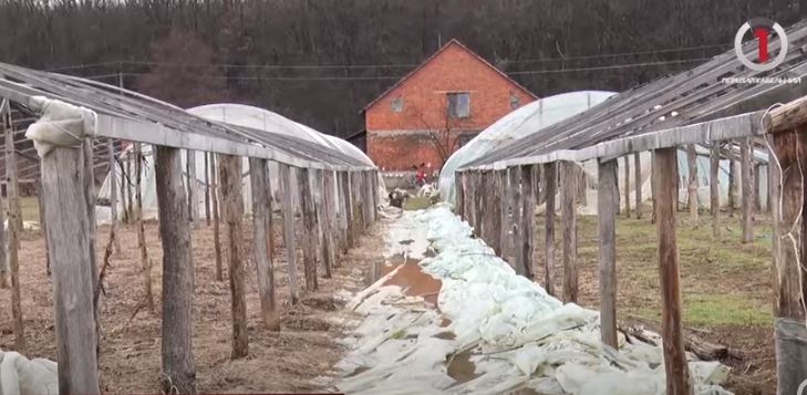 «Підтоплений» бізнес: жителі Великих Ком’ят, які постраждали від паводку, зароблять вдвічі менше (ВІДЕО)