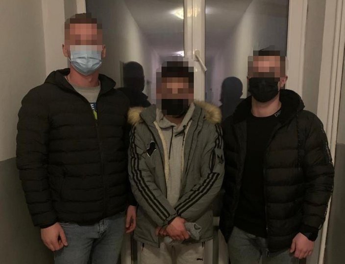 Закарпатець заявив, що обікрав весільний салон заради дівчини