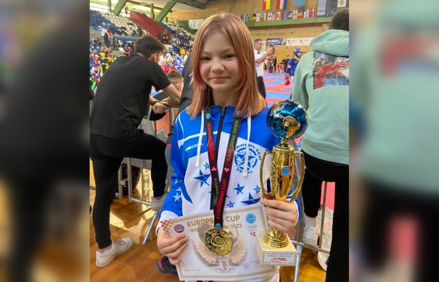 Юна закарпатська спортсменка виборола “золото” Кубка Європи з кікбоксингу