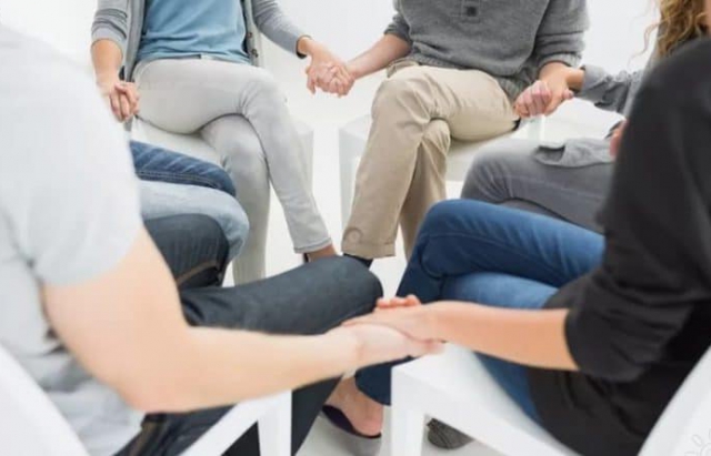 Лікарня святого Мартина запрошує відвідати групи психологічної підтримки