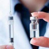 На Закарпатті зробили понад 706 тисяч щеплень від коронавірусу