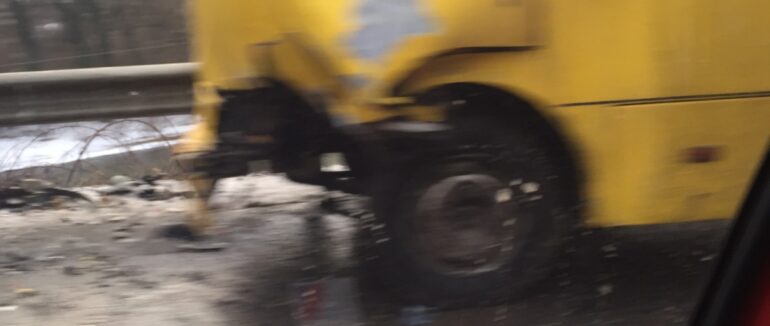 На виїзді із Перечина трапилася ранкова ДТП за участі пасажирського автобуса