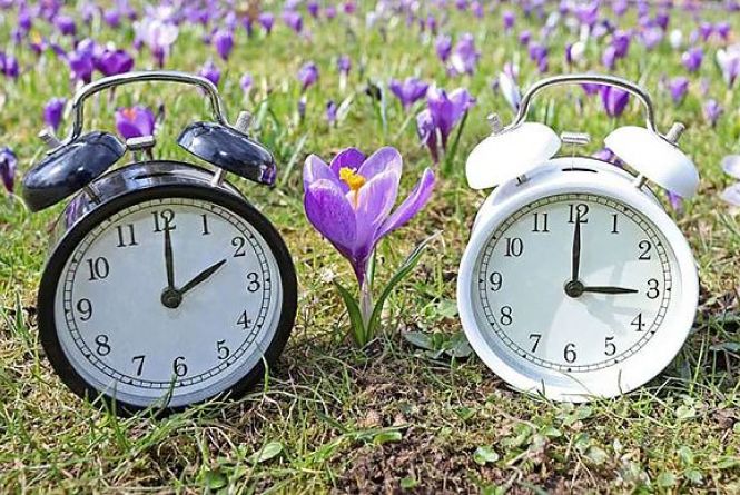 Вночі 27 березня Україна переходить на літній час