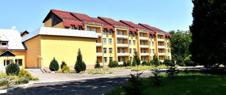 Дитячий табір «Артек» переїде до свалявського санаторію «Човен»