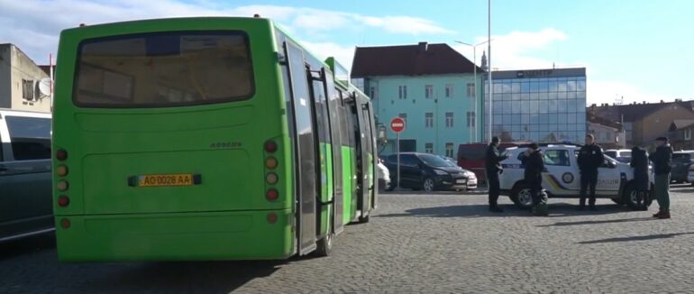 Сьогодні вирушив перший безкоштовний автобус до КПП “Ужгород-Вишнє Нємєцке” із Мукачева