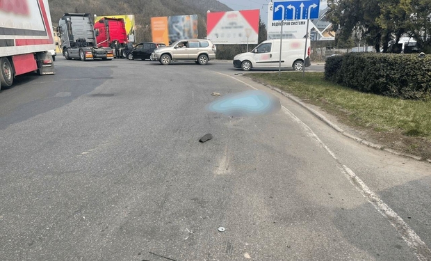 У Мукачеві водій вантажівки на смерть збив велосипедиста