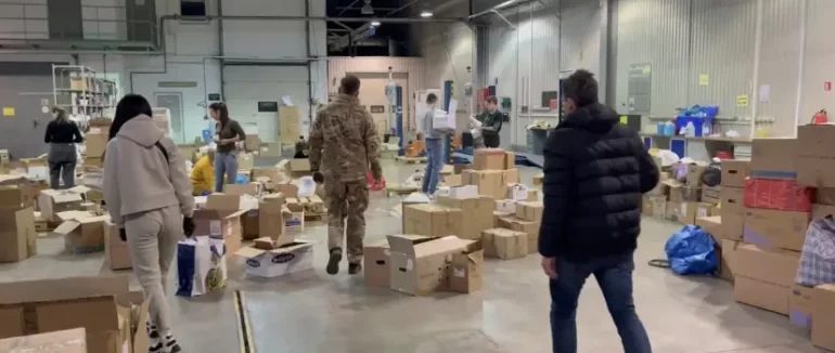 На Закарпатті разом з Генконсулом Словацької Руспубліки оглянули логістичний центр з відправки гуманітарних вантажів, які надійшли від Словаччини