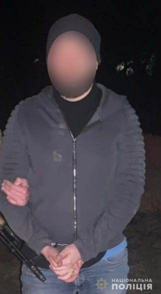 На Закарпатті викрили двох чоловіків, які намагалися незаконно переправити українця до ЄС